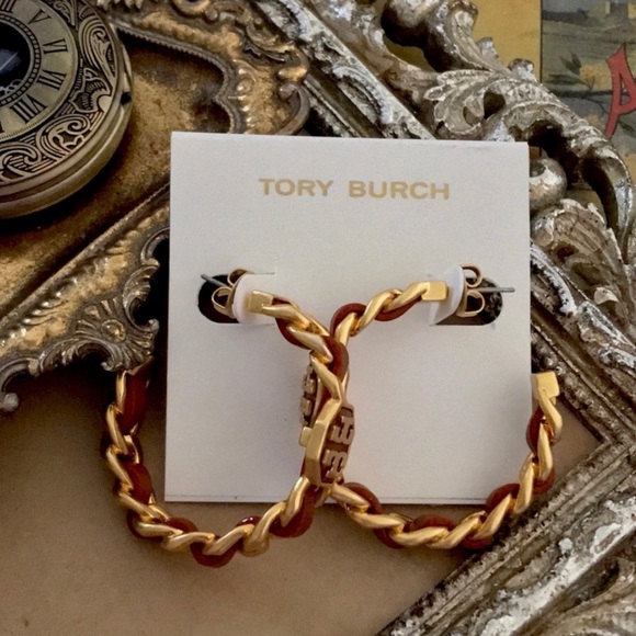 TORY BURCH • Cocoa Marion Woven Hoop Earrings - Picture 7 of 7
